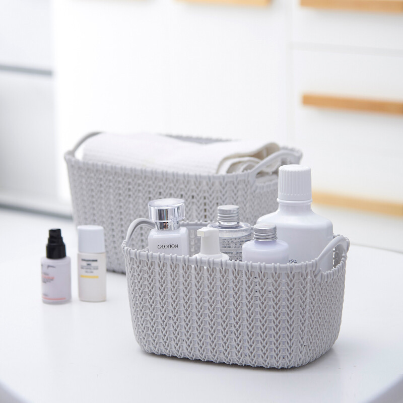 日式藤編塑料收納籃 衛(wèi)生間化妝品桌面整理新選擇